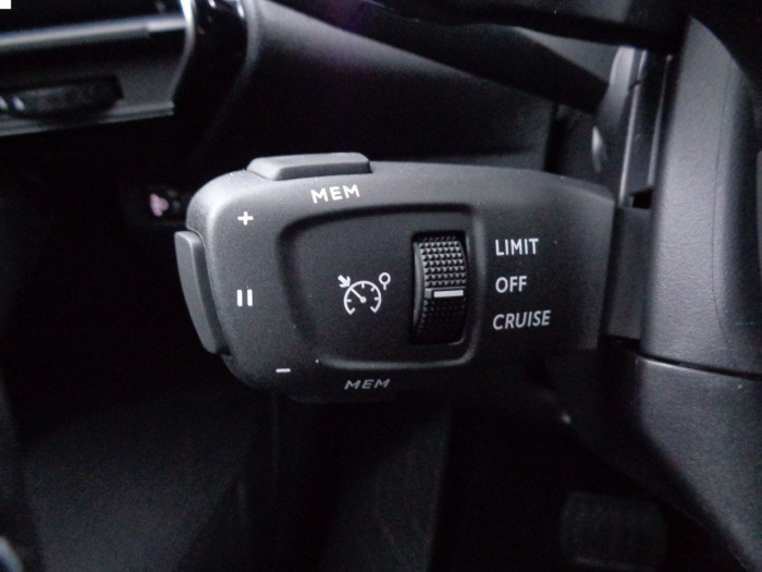 DS DS7 Crossback