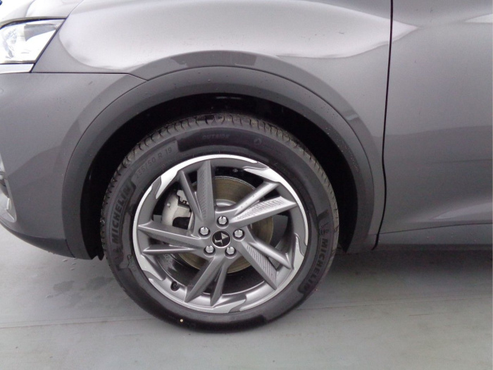 DS DS7 Crossback