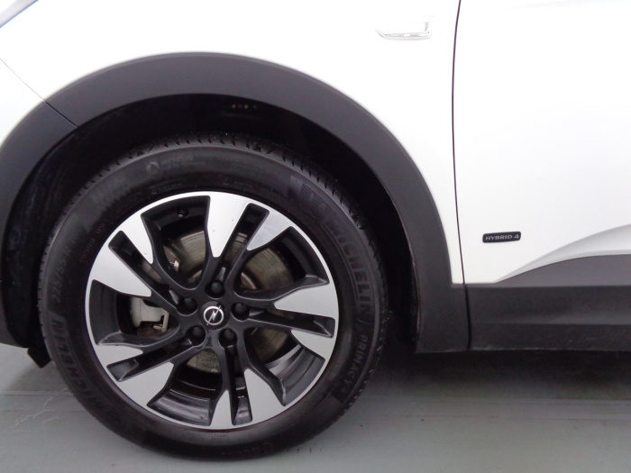 OPEL GRANDLAND X