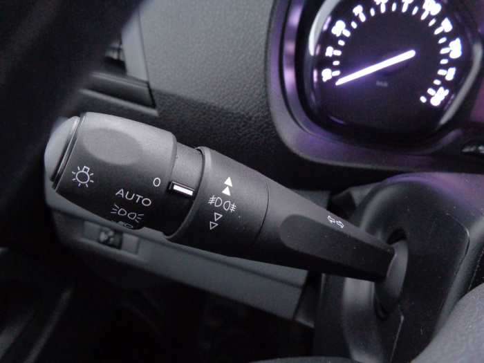 PEUGEOT EXPERT CABINE APPROFONDIE