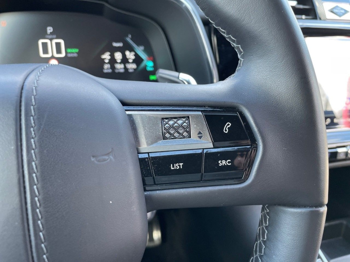 DS DS7 Crossback