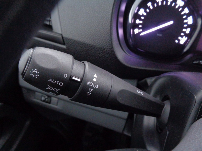 PEUGEOT EXPERT CABINE APPROFONDIE